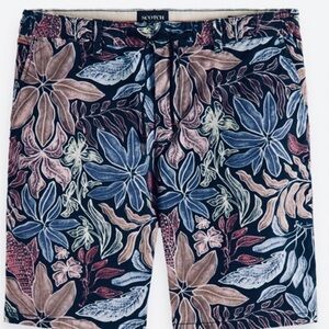 Scotch & Soda Floral Print Men Shorts - Blue and Pink